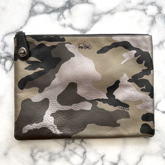 Coach Camouflage Zip Clutch Pouch - Picture 1 of 4